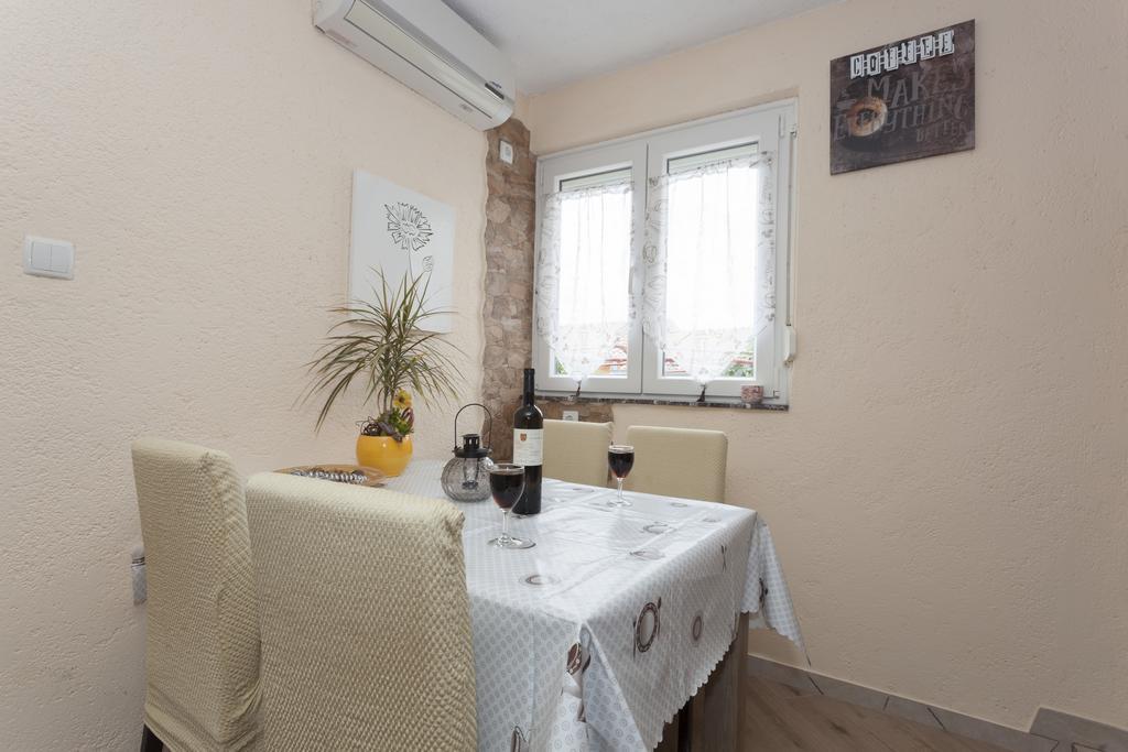 Apartment Mario Dramalj Esterno foto
